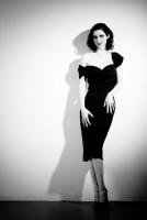 Restyle Yourself With The Timeless Look